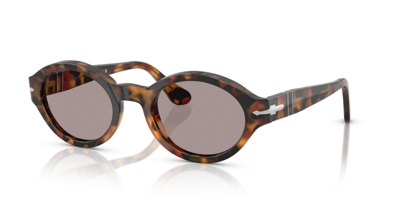 PO3378S - Loris