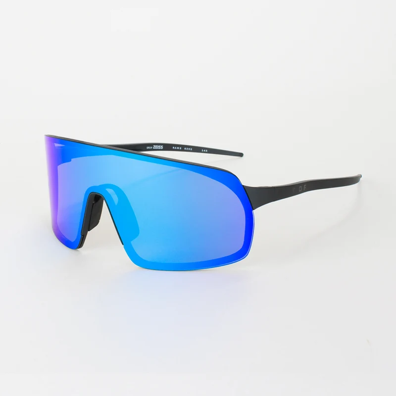 Out Of Rams / Black Blue MCI