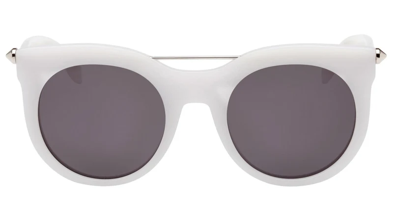 AM0001S 003 white